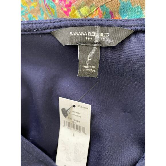 NWT Banana Republic Women's Size L Preppy Navy Long Sleeve Fitted Scuba Top $60 - Picture 5 of 7
